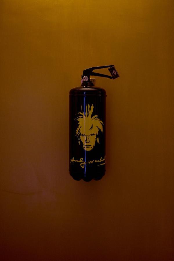 Ginevra Boutique Rooms - Palazzo Leosini - Residenze D'Epoca ลาควิลา ภายนอก รูปภาพ