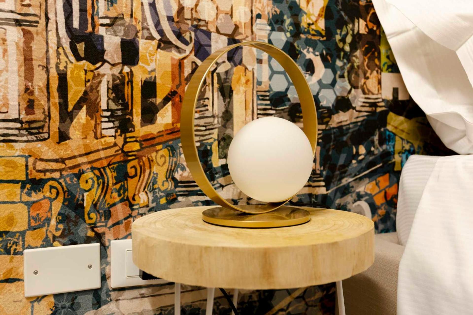 Ginevra Boutique Rooms - Palazzo Leosini - Residenze D'Epoca ลาควิลา ภายนอก รูปภาพ