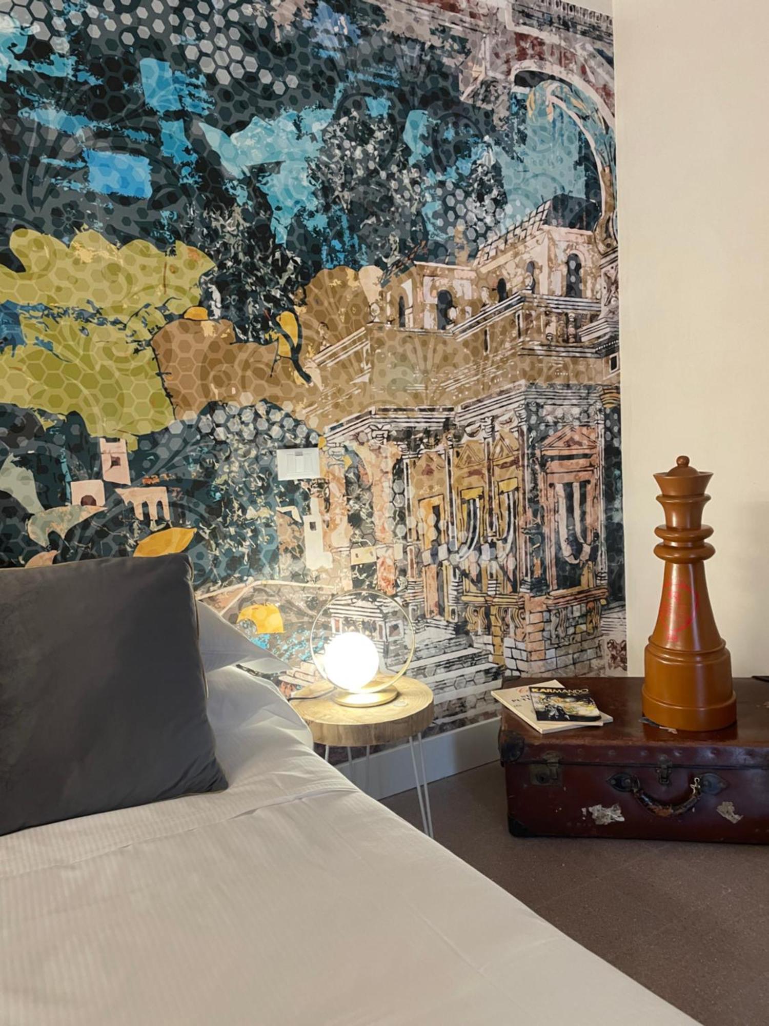 Ginevra Boutique Rooms - Palazzo Leosini - Residenze D'Epoca ลาควิลา ภายนอก รูปภาพ
